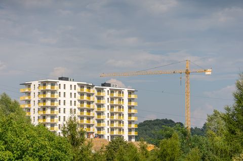 Почему договор на ремонт в ЖК «Отрада» требует особого внимания