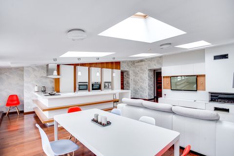 Сколько реально можно сэкономить на электричестве в доме 250-350 м²?
