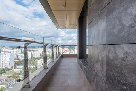 Какие нормативы регулируют остекление террас в загородных домах?